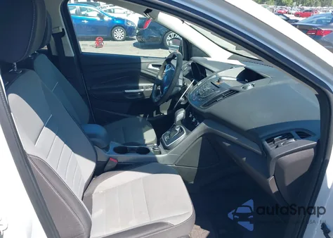 2014 Ford Escape Se z USA, uszkodzony, nr VIN 1FMCU0GX2EUA66193